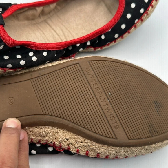 Butterfly Twists Polka Dot Gigi - Picture 4 of 7